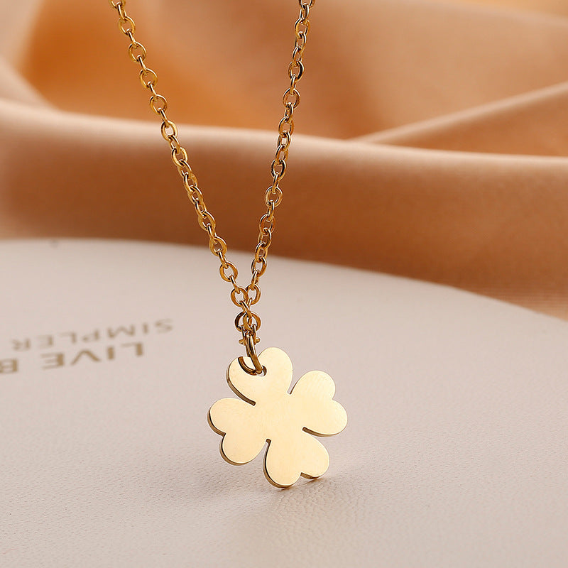 Korean Fashion Temperament Four-leaf Flower Necklace Girls
