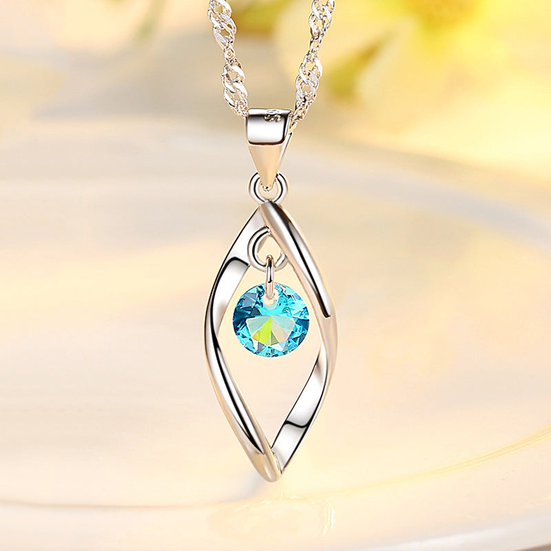 Knob Necklace Simple Crystal Pendant Girls Fashion Accessories New Rotating Love Pendant