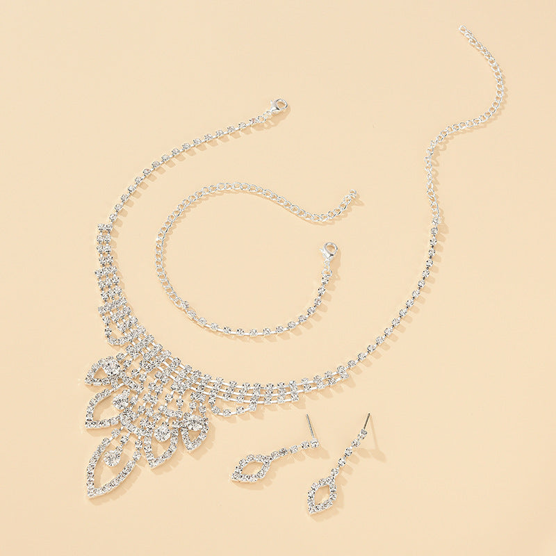 Fashionable Bridal Jewelry Set Simple Necklace